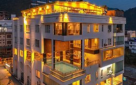 Moustache Rishikesh Luxuria