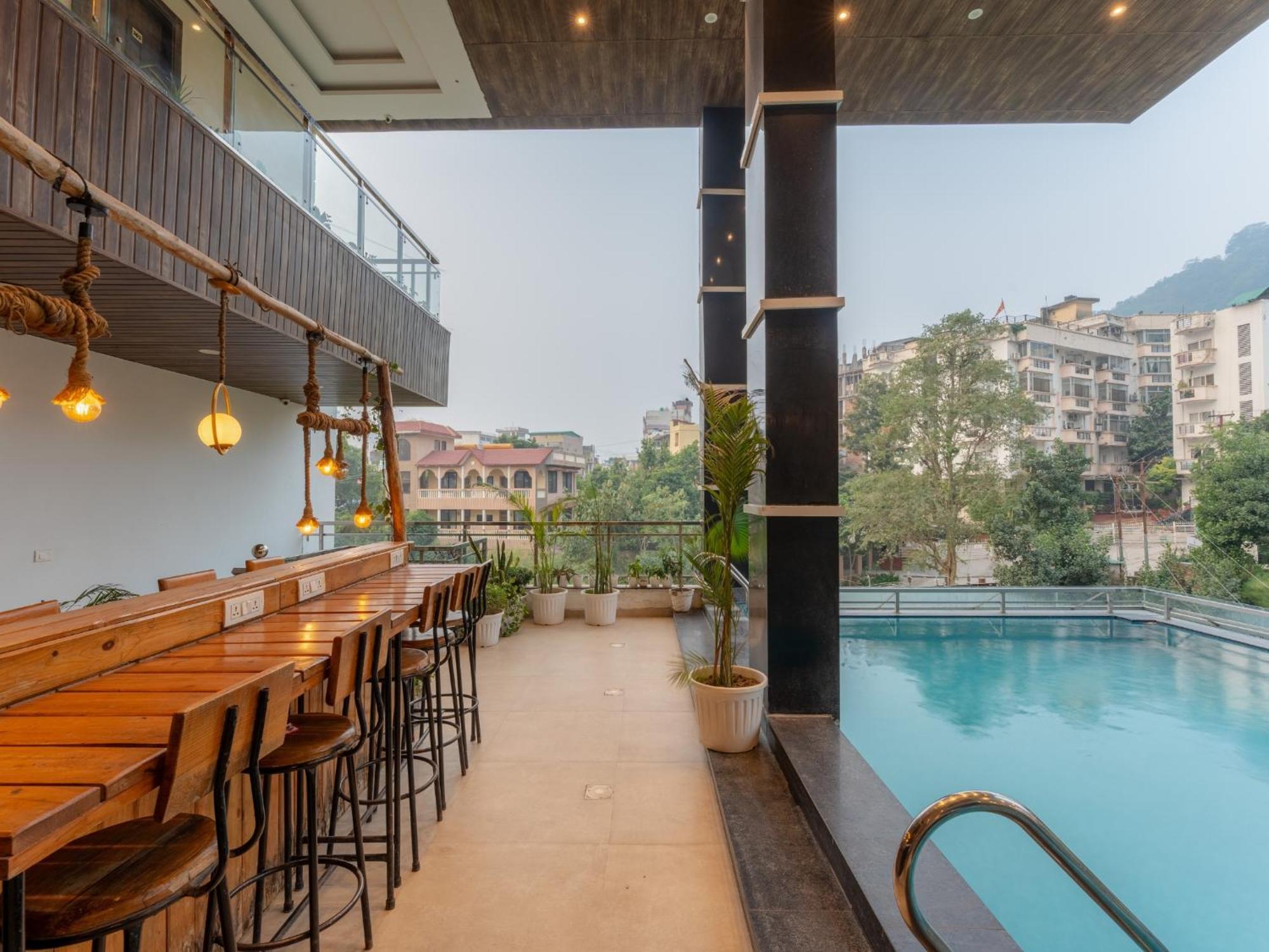Moustache Rishikesh Luxuria Hostel Exterior photo